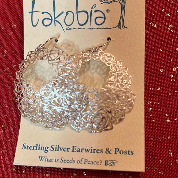 Takobia  earrings - Picture 1 of 2